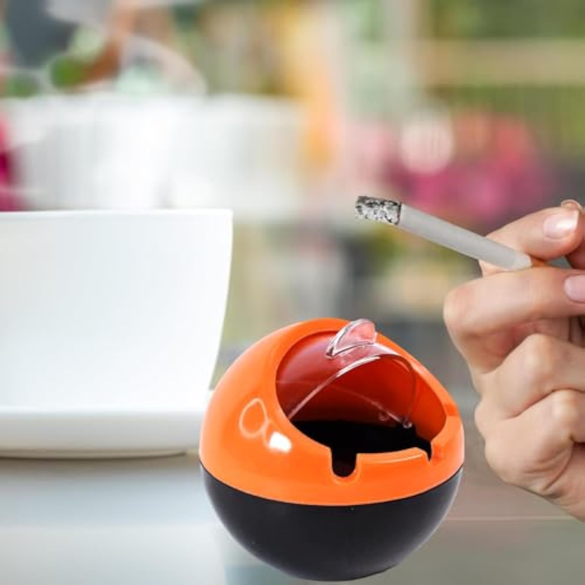 RaventraBall Ashtray PP Plastic Windproof with Lid