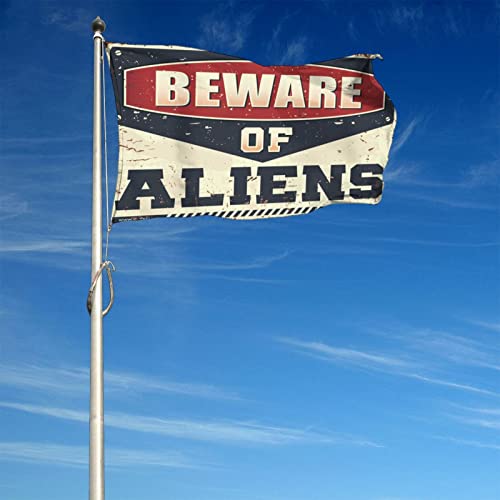 Drapeau pour chambre garcon Beware of Aliens cache misere geant pour mur et porte 152x244