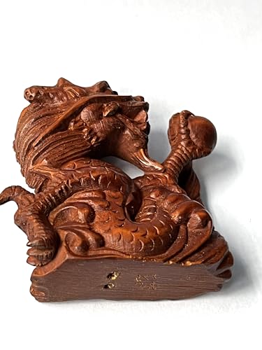 Artcore 2" Dragon with one Hand Holding a Pearl, Hand