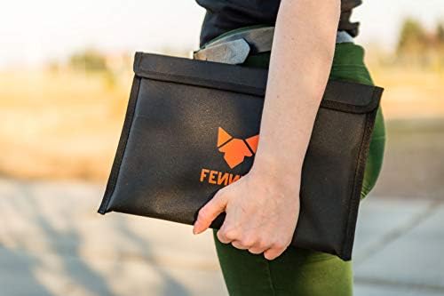 FENNEK Grill Light | Mobiler und steckbarer Holzkohle-Grill aus Edelstahl für Camping, Trekking, Vanlife, Garten und Outdoor Grill-Spaß