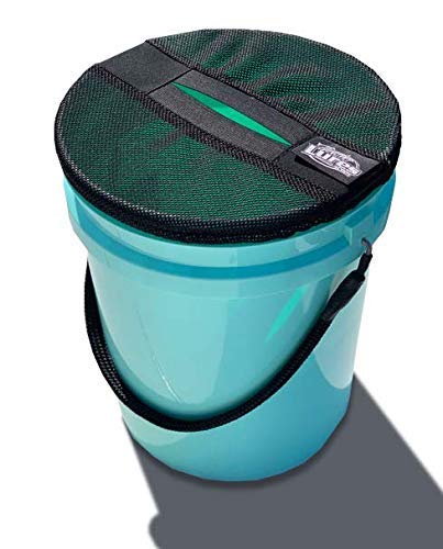 Thrasher Lures Boat Thrash Can Topper - Black Mesh Cover - Suitable for Standard 5 Gallon & Yeti Buckets - Multipurpose, Durable, Reusable, Easy to Clean