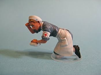 Amazon | オーロラモデル 1/35ミリタリー WWII ドイツ赤十字看護婦 ver