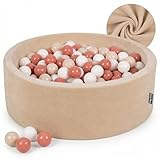 La piscina fatta di gommapiuma di alta qualità e le palline colorate realizzate con materiale non tossico, sicuro per bambini