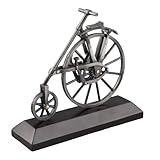[ELECCIÓN DE IDEAL] Un excelente para entusiastas de las bicicletas, coleccionistas o cualquier persona que aprecie el arte en miniatura.Adecuado para ocasiones como Navidad, cumpleaños o aniversarios.Su elegante empaque garantiza que llegue listo para regalar, dejando una impresión duradera.