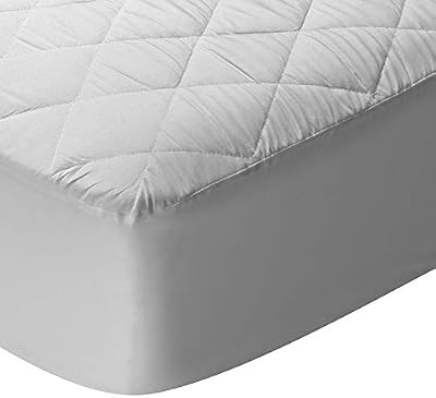 Pikolin Home - Protector de Colchón Impermeable Acolchado y Transpirable Silktouch, Certificado Oeko-Tex, para Cama de 150, hasta 32 cm de Altura - Cubrecolchón 150 x 190/200 cm