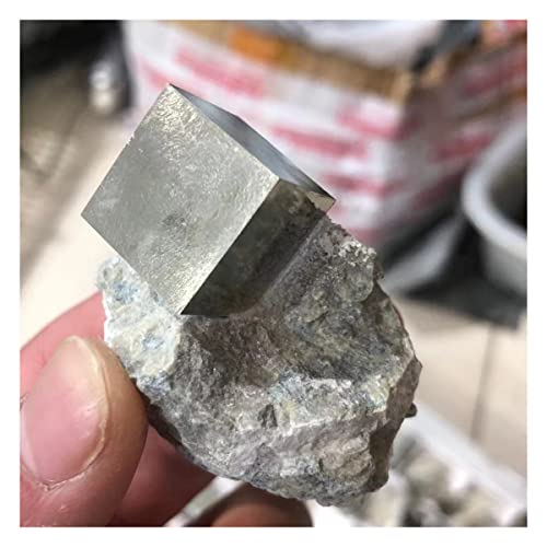 JUIYU Pedra de cristal pirita natural pedra de cristal mineral quadrado quartzo amostras presentes (