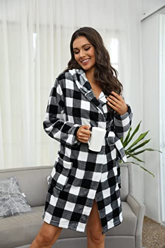 U2Skiin Women Hooded Plush Robe, Printed Short Womens Fleece Robes With Hood Soft Warm Spa Bathrobe Fluffy House Loungewear(Buffalo Plaid-White, 2Xl/3Xl) #TOP4