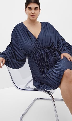Image of City Chic Women's Plus Size Dress - Chloe Accordion Sleeve Pleat