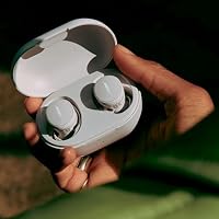 Bose QuietComfort Kabellose Noise-Cancelling-Earbuds, Lifestyle-Bluetooth-Earbuds für Sport und mehr mit aktivem Noise-Cancelling, bis zu 8,5 Stunden Akkulaufzeit, Rauchweiß – Ansicht 7