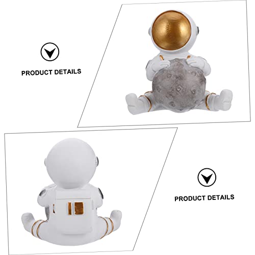 Didiseaon 1Pc Astronaut Ornaments Nordic Gifts For Men Outer Space Sculpture Resin Toy Sculpture Cake Ornament Astronaut Sculpture Astronaut Model Car Decor For Men Astronaut Figurines Resin #TOP6