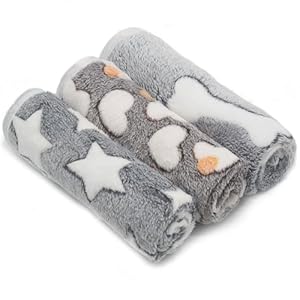 1 Pack 3 Puppy Blankets Super Soft Warm Sleep Mat Grey Cute Print Fluffy Fleece Pet Flannel Throw Dog Blankets for Small Dogs Cats,Star&Bone&Love- Small (23″x15″)