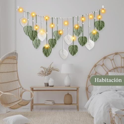 Tapiz de macramé tejido a mano estilo Boho Deko con sutiles detalles de luces 7