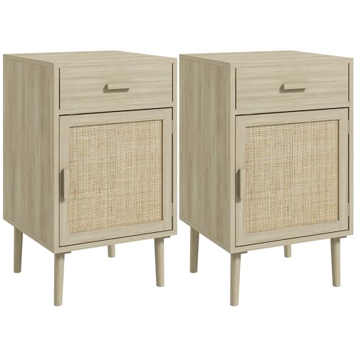 DESIGN STILE BOHO CHIC: Non solo pratici, ma anche eleganti. Questi comodini con cassetti hanno un raffinato inserto in rattan sull'anta, che dona un tocco di stile boho e assicura anche la traspirabilità dell'armadietto