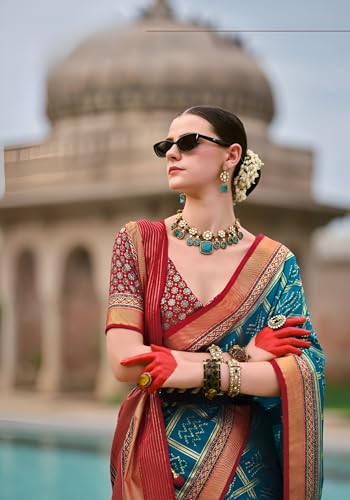 Generic teal patola silk saree – image 2