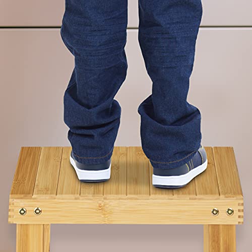 Relaxdays Fußbank Bambus, bis 100 kg, Stabiler Tritthocker, Kinderhocker Bad, Fußhocker, HxBxT: 33,5 x 25 x 39 cm, Natur