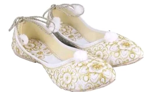 Women's Ethnic Jutti Flats with Pom Pom Detail, Embroidered, Festive Footwear-image-41