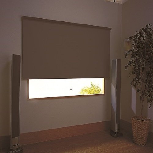 フルネス チェーンロールスクリーン遮光/ファント 遮光アイボリー/60×135cm