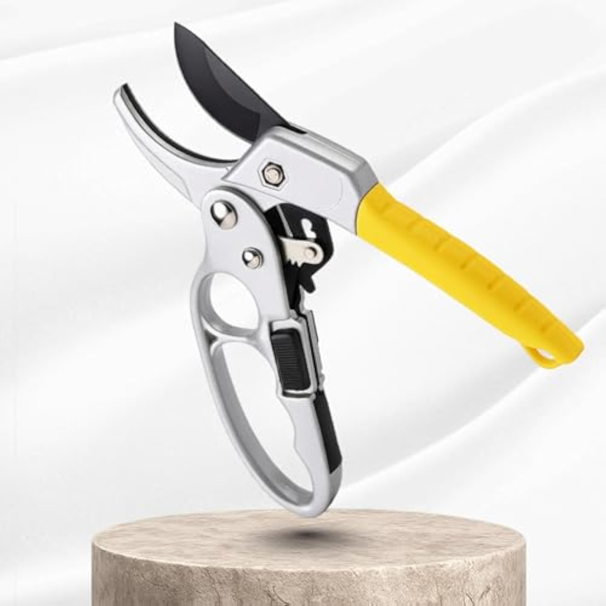 Heavy Duty Gardening Scissor/Plant Cutter for Garden Use