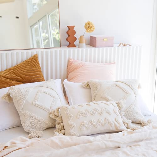 Banilla Set Of 2 Bohemian Decorative Throw Pillow Covers 18X18 Inch | 100% Cotton Boho Pillow Covers Perfect For Bed Or Couch | Hand Tufted Diamond Details & Tassels | Natural White Decorative Pillows #TOP1