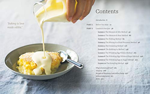 Bake Class Step-By-Step: Recipes for Savoury Bakes, Bread, Cakes, Biscuits and Desserts