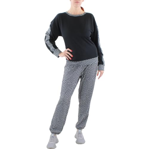 Survêtement 2 pièces confortable pour femme actif qui recherche élégance et liberté de mouvement