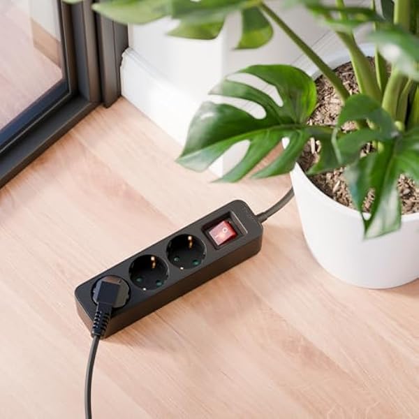 deleyCON 3-Slot Power Strip with Flat Plug - 3.0m Cord - with ON OFF Switch - Ideal Behind Furniture Power Distributor Extension Strip 3680W 16A - Black