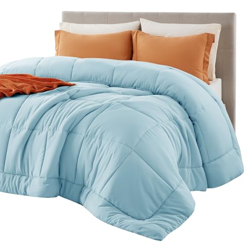Image of Bedsure Comforter Duvet Insert - Quilted Comforters Full Size, All Season Duvet, GentleSoft Down Alternative Bedding Blanket, with 8 Tabs, Gifts for Women /Men, Light Spa Blue, Full 86 x 82 Inches