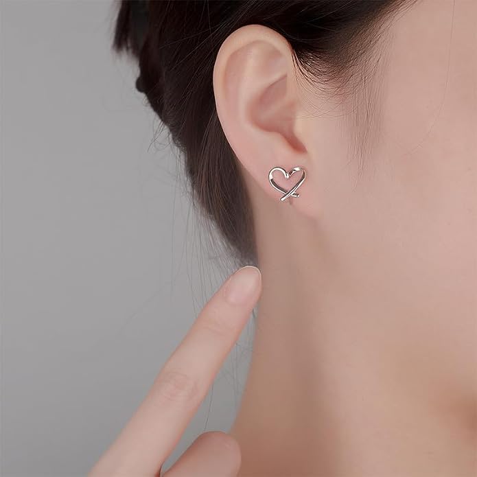 Aretes de corazón de plata esterlina con clip para mujer miniatura 5