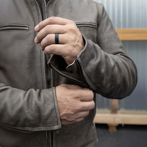 Image of Milwaukee Leather Men's Black Cowhide Quilted Pattern Scooter Style Racing Jacket MLM1545