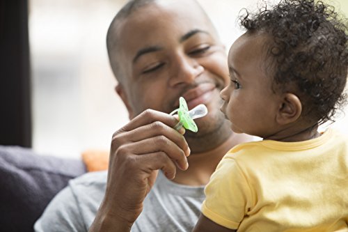 Tommee Tippee Every Day Pacifiers, Symmetrical Design, Bpa-Free Silicone Binkies, 6-18M, 2-Count #TOP4