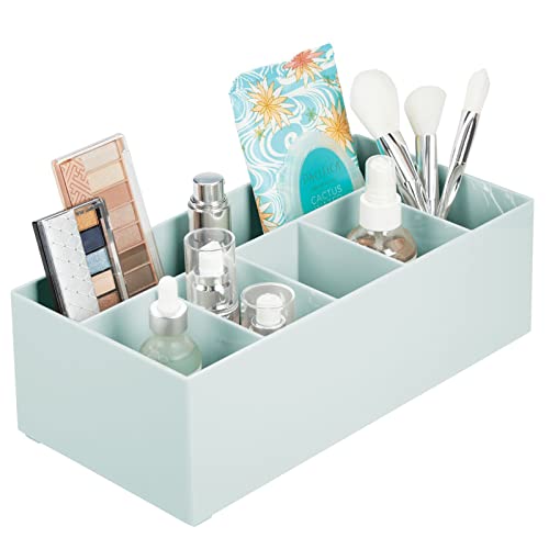 mDesign Schminkaufbewahrung für Wasch- oder Schminktische – Aufbewahrungsbox aus BPA-freiem Kunststoff für Make-up – moderner Kosmetik Organizer mit 6 Fächern – mint grün