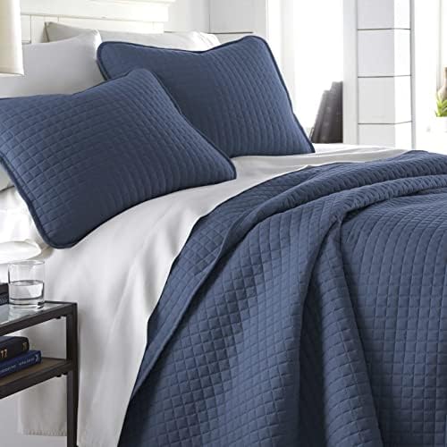 Southshore Fine Living, Inc. Quality, Soft, Wrinkle & Fade Resistant Bed Linen Set, Oversized Quilt Cover Set, 3 Pc, King/California King, Dark Blue