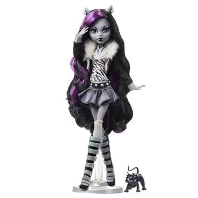 Monster High, Drama de película, Clawdeen Wolf, en Blanco y Negro, para coleccionista, pósteres del tamaño de la muñeca y a tamaño Real, temática de película de Terror, Juguetes y Regalos, HKN28 | Ya disponible en tu tienda friki favorita! En mundofriki.es!