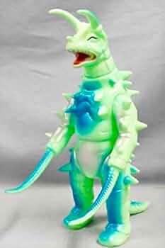 ポピー ブルマァク新復刻版 地底怪獣グドン 蓄光グリーン 41oDkaQ8AbL._UF350,350_QL50_.jpg
