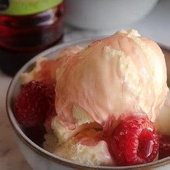 Sweet Freedom Raspberry Syrup 350 g – Vegan Drizzle for Coffee and Pancakes, Naturally Sweetened with Fruits, Only 13 Kcal Per Teaspoon (Pack of 1)