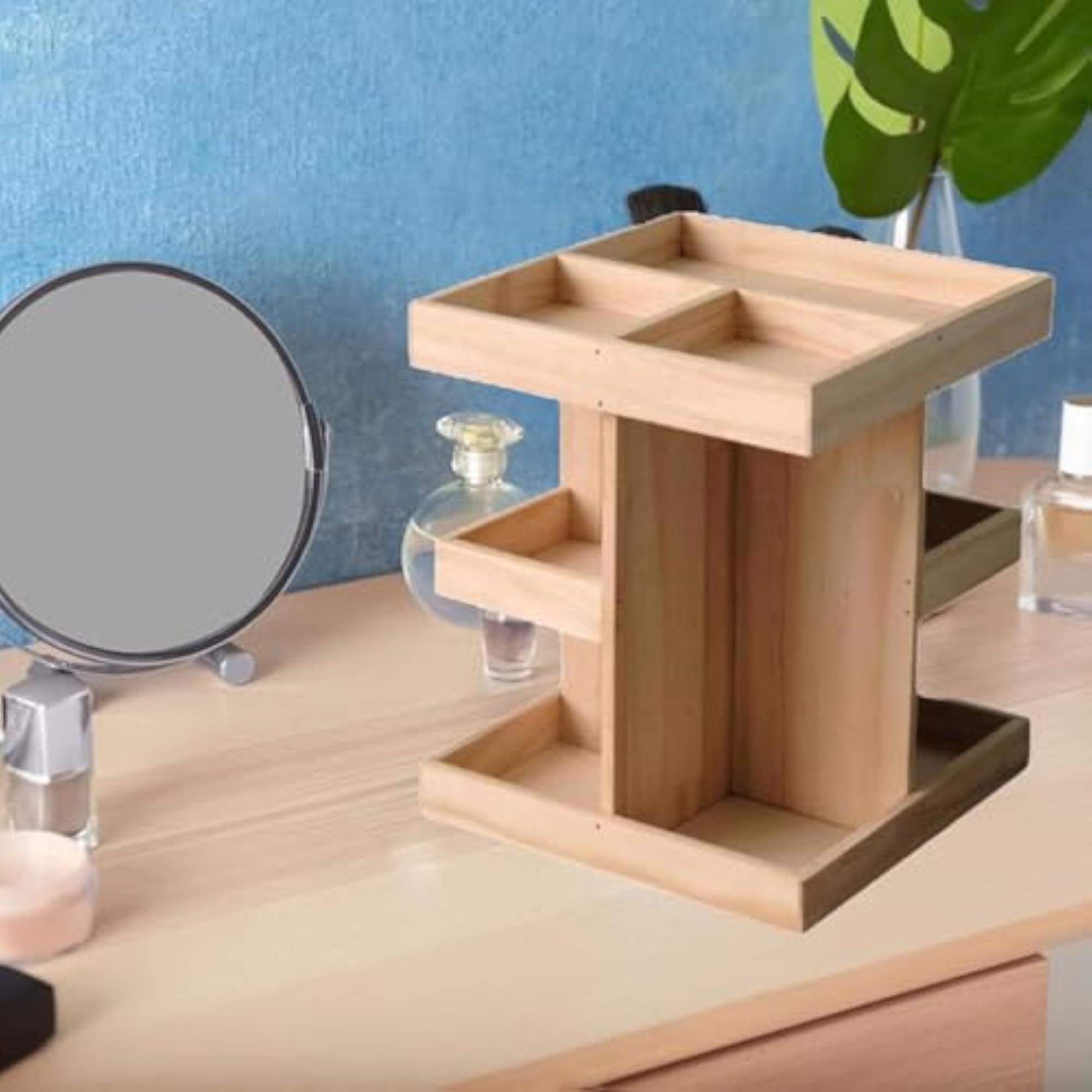 360 Rotating Makeup Organizer Storage Stand for Vanity