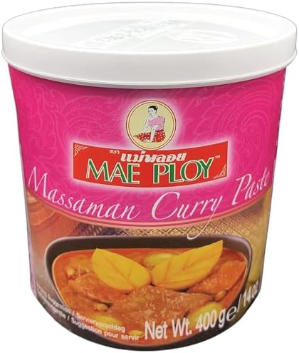 Mae Ploy Massaman Curry Paste 400g - Authentic Mild Thai Seasoning