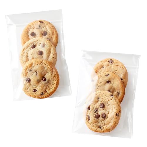 Pack It Chic - 4” X 6” (200 Pack) Clear Resealable Cello Bags - Candy, Treats, and Party Favors - Self Seal