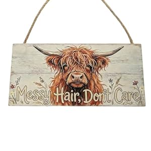 Highland Cow Gifts for Women & Men – “Messy Hair Don’t Care” Funny Bathroom Wall Decor – Cute Scottish Coo Sign – Rustic Farmhouse Bedroom & Home Accessories – Hanging Plaque 195mm x 96mm