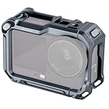 【Options de montage multiples】 Le boîtier Osmo Action 6 est doté d'ouvertures latérales permettant de passer facilement du format paysage au format portrait, d'une griffe porte-accessoires et d'un port à vis 6,35 mm pour microphones ou éclairages. Vous pouvez également le fixer sur un trépied ou une perche à selfie pour une utilisation polyvalente