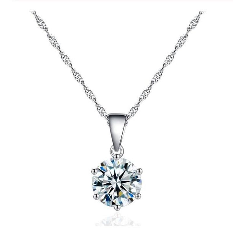 Collier pendentif en zircone AAA idéal pour sublimer vos tenues de soirée et de bureau