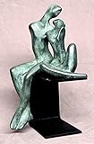  Moderne Skulptur, Statue, Kaltguss-Bronze, junge liebendes Paar auf einem Sockel