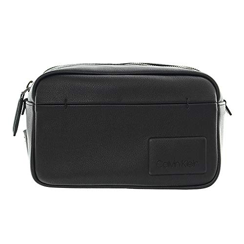 Preisvergleich Produktbild Calvin Klein K50K503952 TASK FORCE WASHBAG ETUI Herren BLACK UNI
