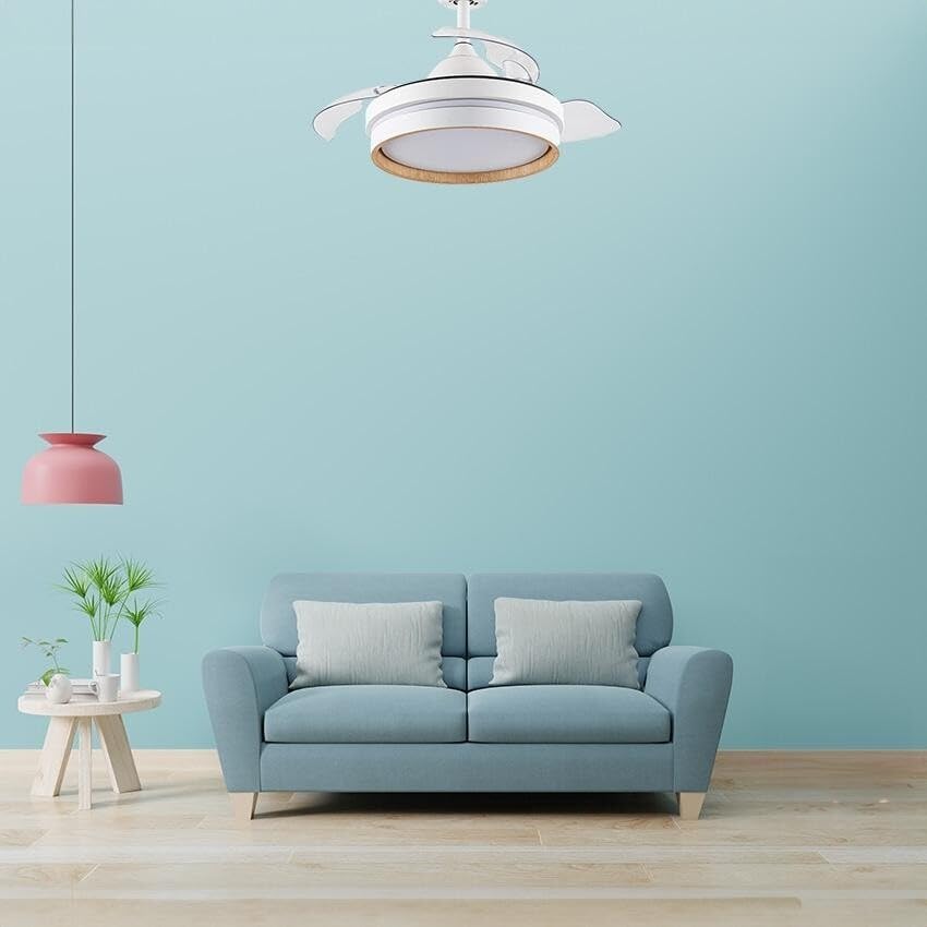 Ventilateur DC contre la chaleur étouffante avec éclairage 4800lm
