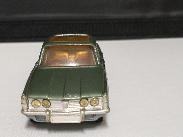 Corgi: A boxed Corgi Toys, Rover 2000, Special Release, No. 252, 1965