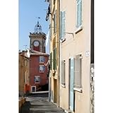 STYLE ET ASPECT : Tableau sur toile ruelle d'Aubagne 45x65 cm, de la collection art de nos régions. Cette impression sur toile décorative tendue sur un châssis en bois FSC est imprimée en haute définition grâce à des encres UV sans aucun solvant. Elle est certifiée Origine France Garantie et fabriquée à la commande pour éviter toute surproduction.