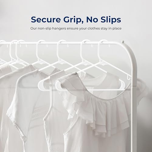 SereneLife-Plastic-Hangers-20-pcs-Non-Slip-Heavy-Duty-Clothes-Hanger-Set-with-360-Swivel-Hook-Smooth-Finish-to-Protect-Fabric-Lightweight-Ultra-Thin-Hangers-for-Coats-and-Other-Clothes-Gray