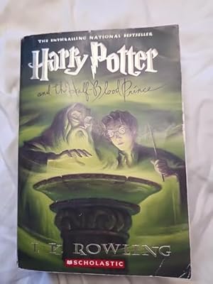 by J.K. Rowling, Mary GrandPre : Harry Potter and The Half-Blood Prince (Book 6)