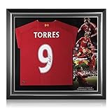 Exclusive Memorabilia ha sido firmado orgánicamente con las celebridades y deportistas más importantes del mundo, incluidos Zinedine Zidane, Cristiano Ronaldo, Pelé, Luis Suarez, Andres Iniesta, Xavi Hernandez, Neymar Jr, Fernando Torres, Darth Vader, Boba Fett y Anthony Joshua.