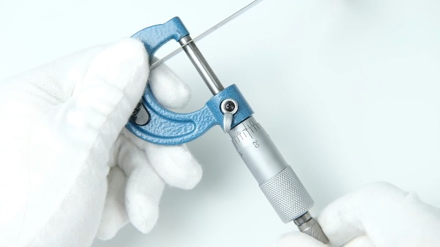 Image of HDLNKAK 0-6 inch Outer Diameter Micrometer Set, 6-Piece high-Precision Micrometer Tool Set, Equipped with 0.0001 inch Scale and Tungsten Carbide tip, Comes with a Sturdy Portable Carrying case.